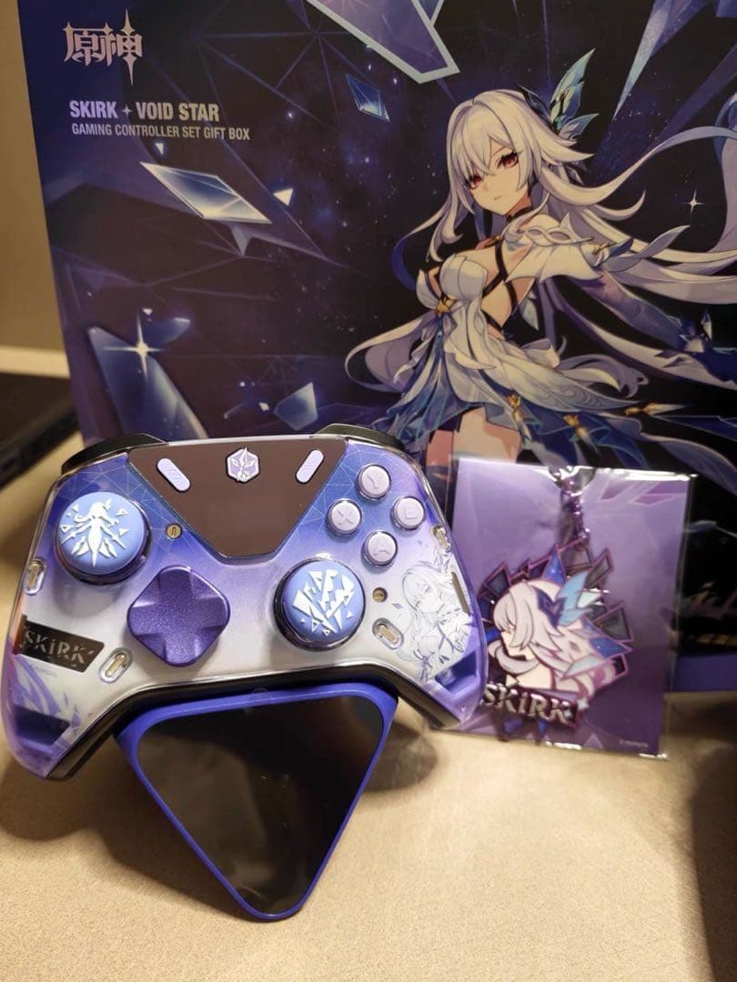 新品未開封　スカーク　SKIRK - VOID STAR ゲームコントローラー