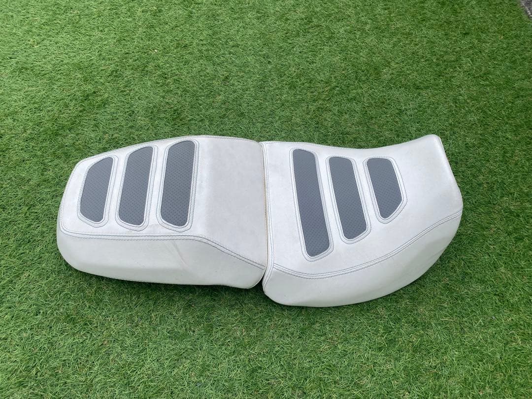 中古 美品 ハーレーダビッドソン パンアメリカ シート カスタム 純正ベース