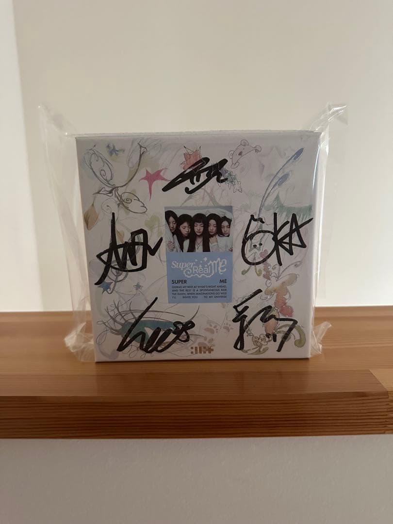 ILLIT アイリット　直筆サイン入りCD 新品未開封‼️