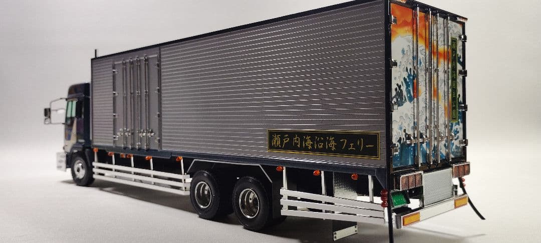 アオシマデコトラ1/32夢蛍完成品 デコトラ プラモデル トラック野郎