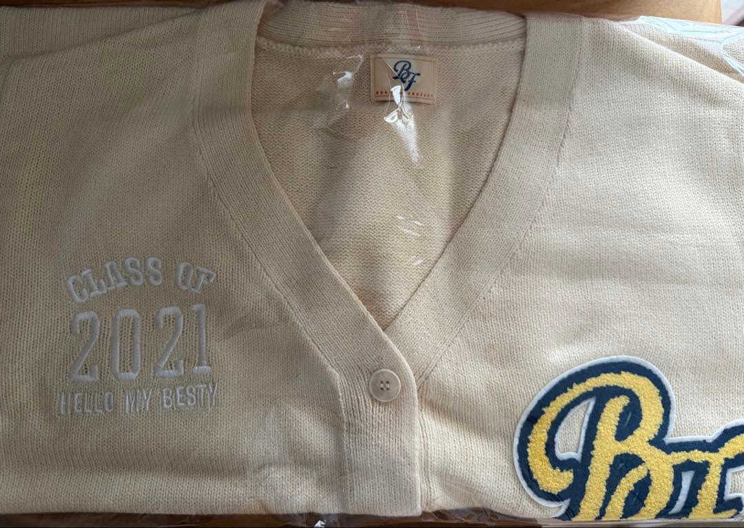 【新品未開封】HelloMy BESTY カーディガンLサイズ(over)