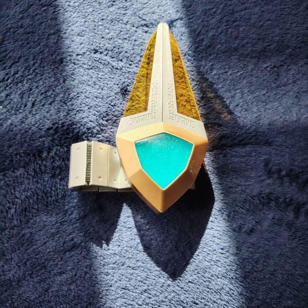 自動回転　ウルトラレプリカ アグレイター