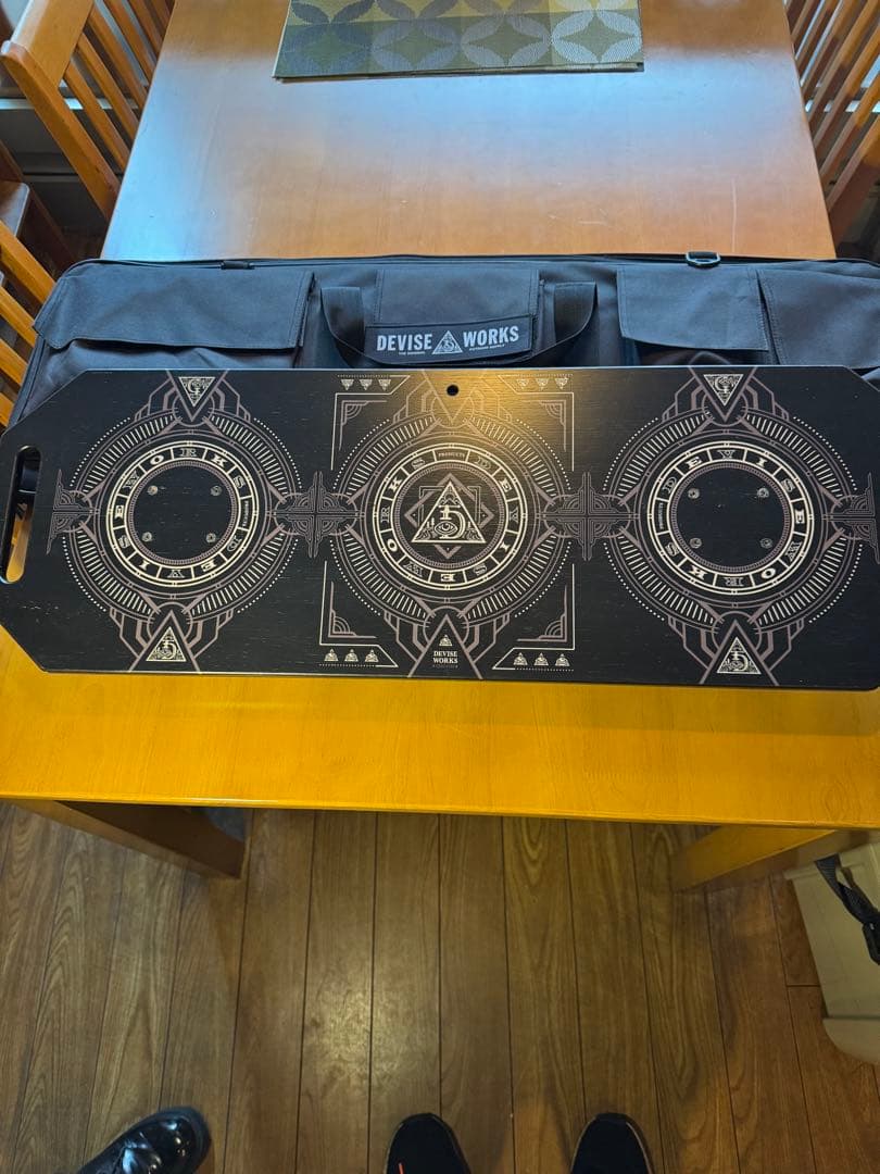 【完売品】DEVISE DECK・ブラック紋章・収納ケース付き（総額7万円相当）
