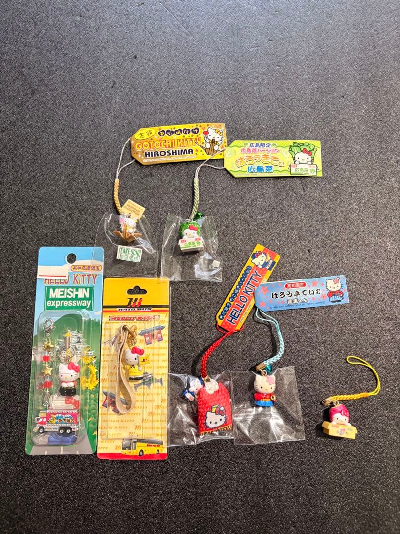 ハローキティ キティ ご当地 ストラップ まとめ売り - メルカリ