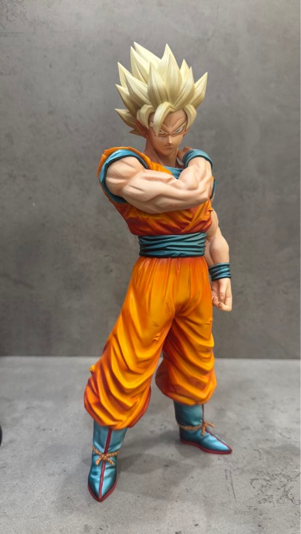 ドラゴンボール 孫悟空 フィギュア 頭二つ付き ドラゴンボール フィギュア 孫悟空 特大45センチ/頭部×2胴体差し替え×2