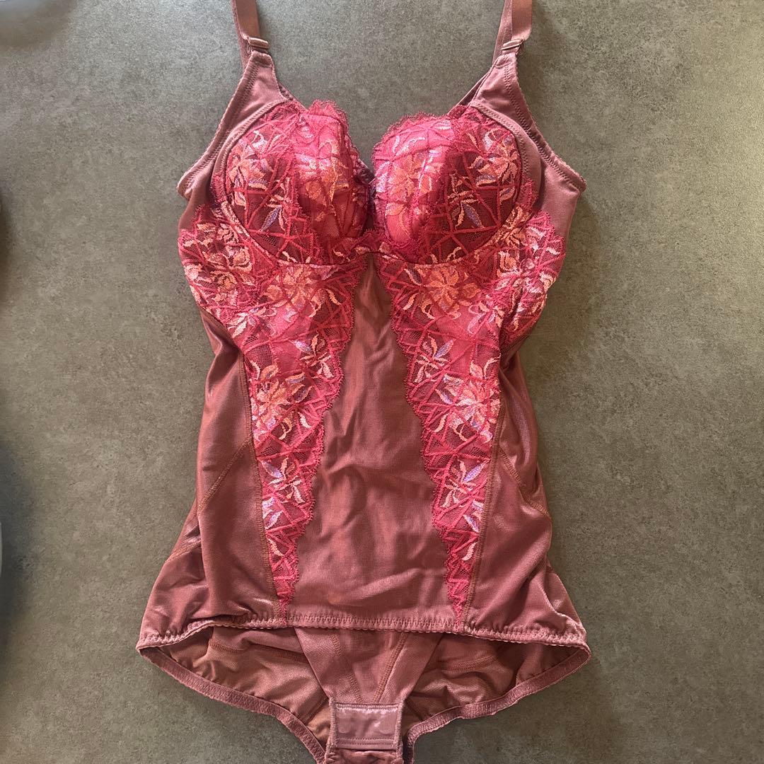 [限定値下げ]補正下着 マルコ MARUKO ボディスーツ C70M 美品 #マルコ カリーユ ボディスーツ C70M 黄緑 グリーン ヴェール