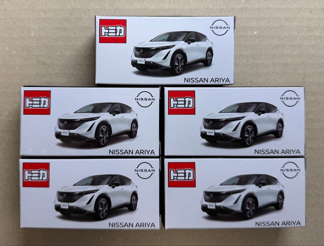 日産限定トミカ 非売品 日産 アリア ホワイト ブラック 2トーン 新品5台