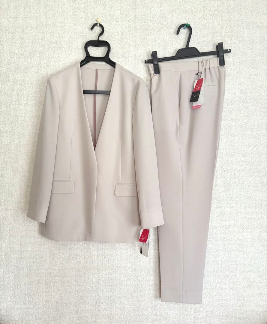 新品 アオキLES MUES パンツスーツ