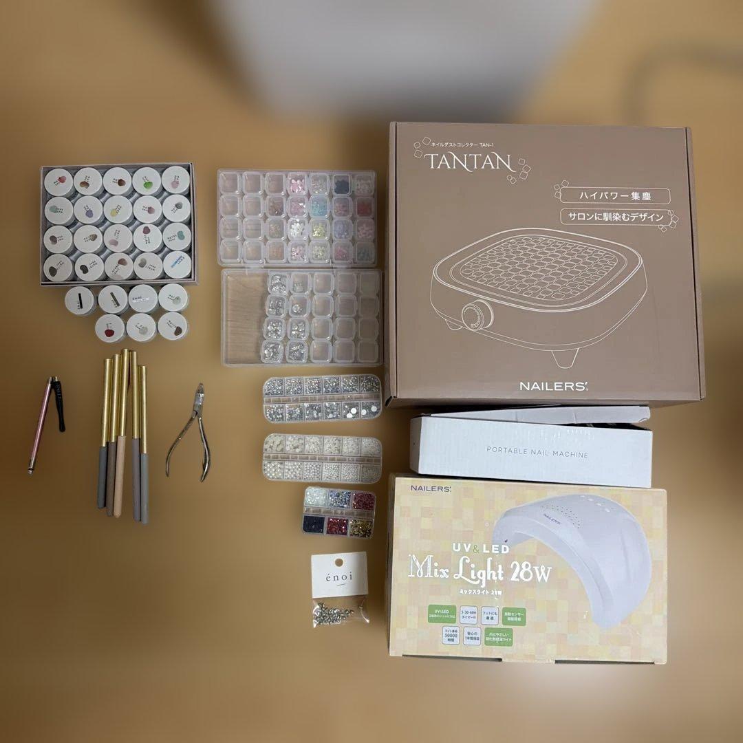 値下げ交渉可 ネイルセット 集塵機 マシーン ライトおまけ付き