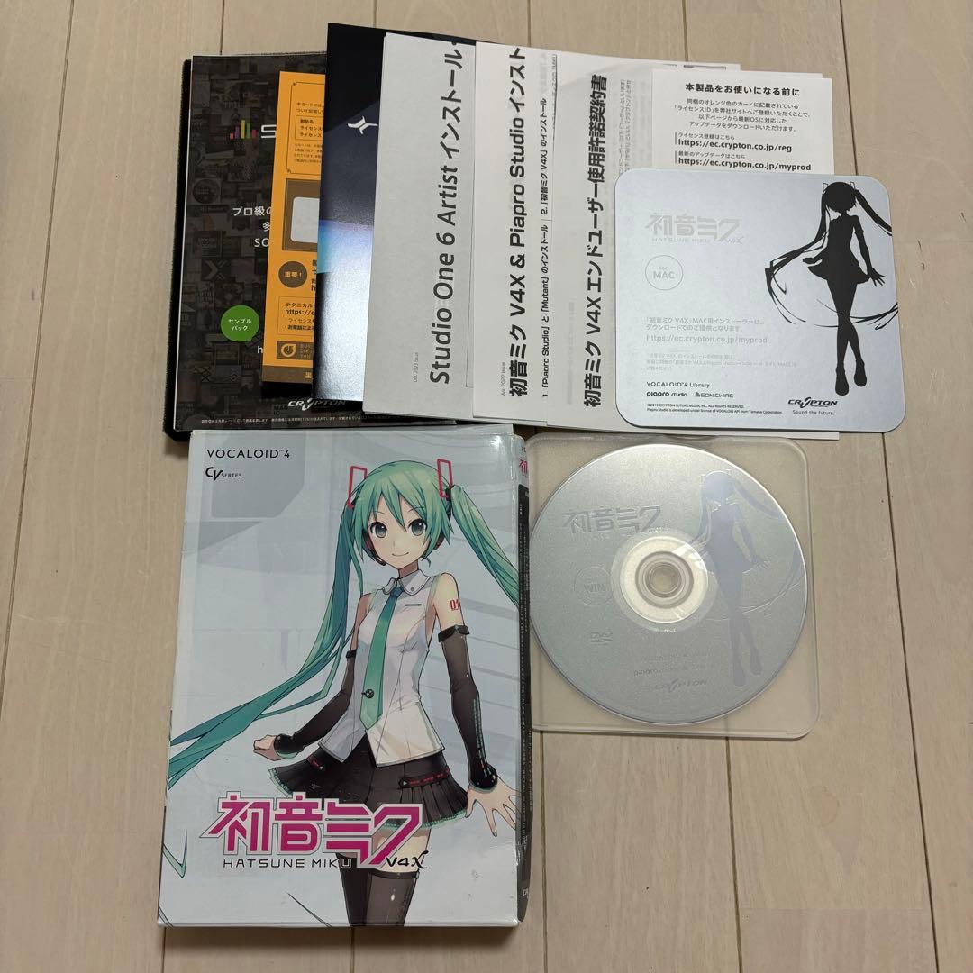 初音ミク V4X DVD