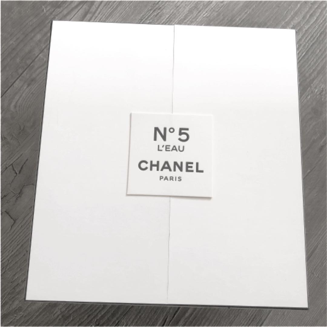 【シャネル N°5 シアター コフレ2019】 シャネル / シャネル N°5 オードゥ パルファム シアター コフレの公式