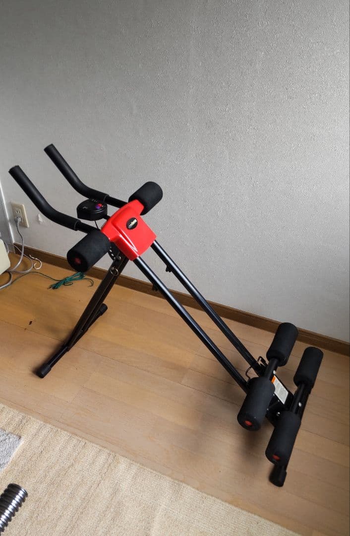 腹筋スイングスライダー（通販15000円）