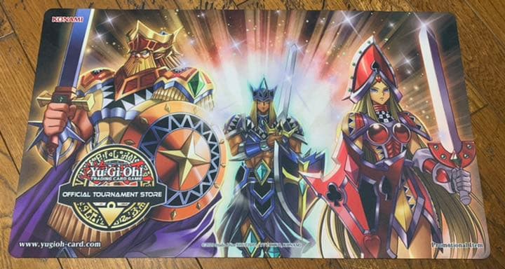 遊戯王 公式 プレイマット 絵札の三銃士