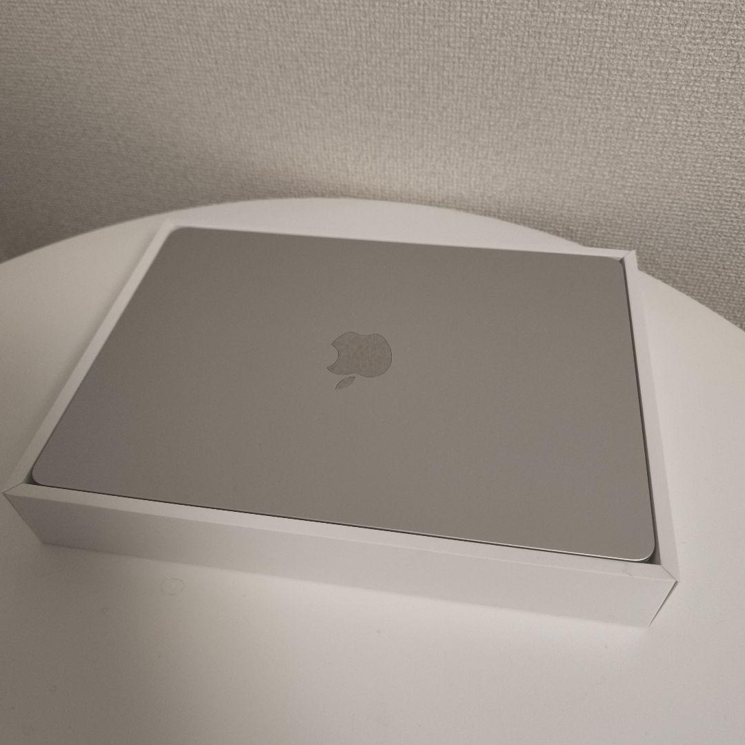 MacBook Air M2 13.6インチ 8GB/256GB シルバー