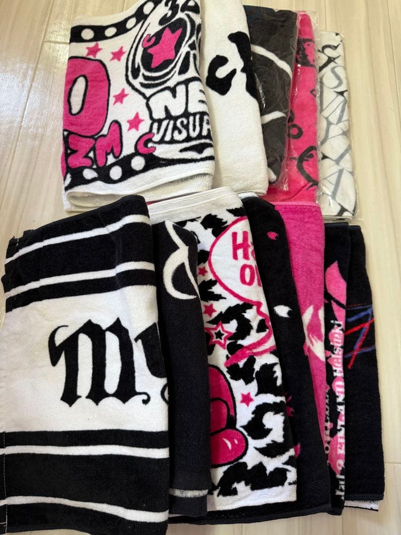 MIYAVI グッズ　まとめ売り　タオル　Tシャツ　ニット帽　23点　バラ売可