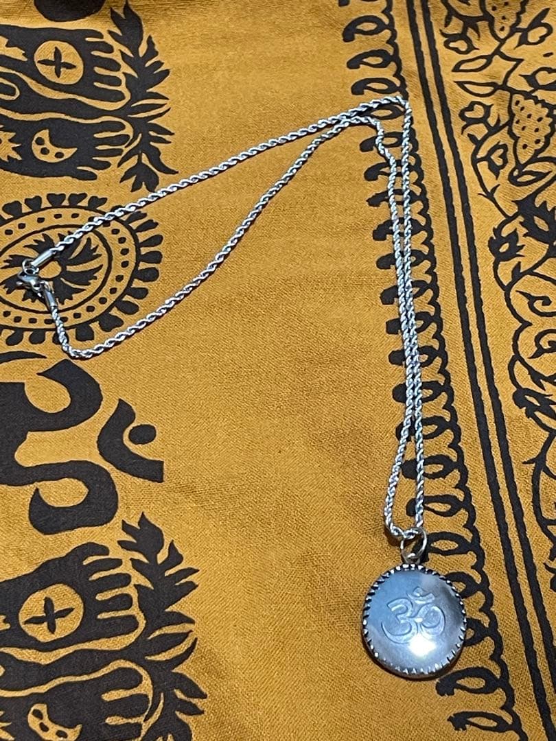 新品】オームペンダント クリシュナペンダントトップおまけつき 藤井風