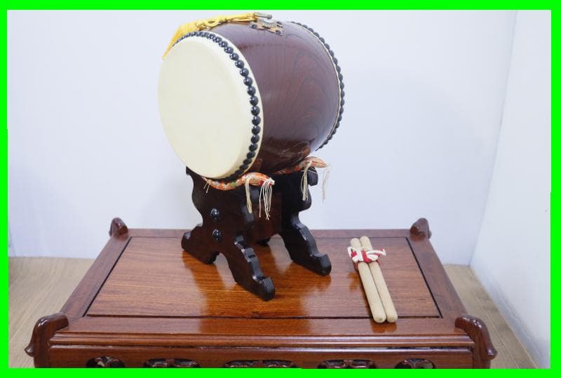 良い音でます♪　◆ミニ和太鼓　バチ　本格的太鼓　太鼓　台セット