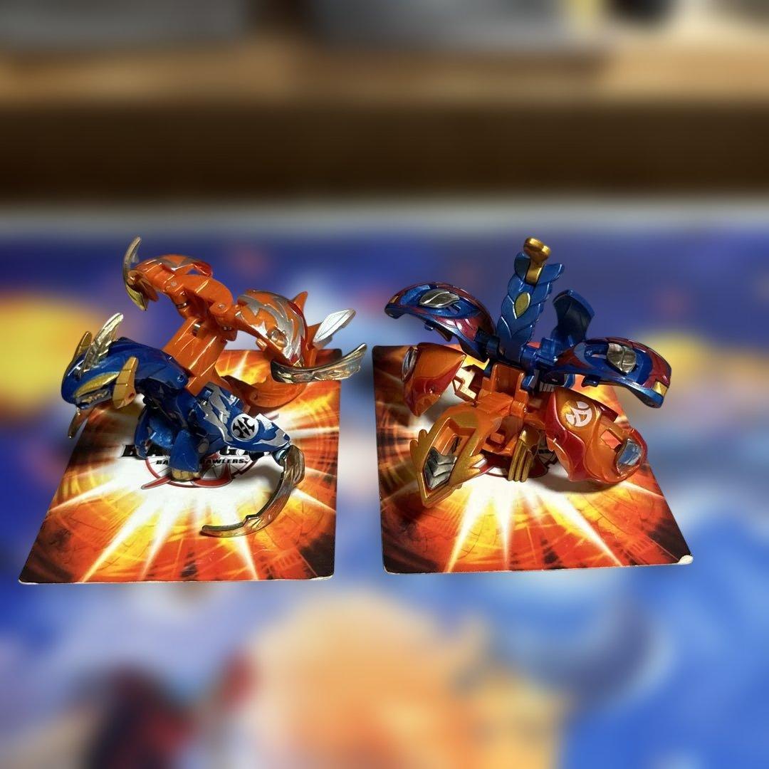 爆丸 轟ガリュウ 瞬ホルス　2体セット 爆丸 瞬ガリュウ&轟ホルスセット ガガガリュウ ゴウホルス セット売り