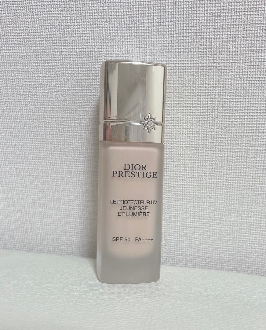 ほぼ未使用＊ディオールプレステージホワイト　ル　プロテクターUVルミエール