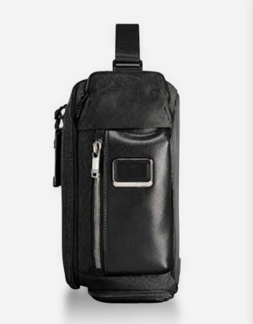 TUMI ケリースリング ボディーバッグ