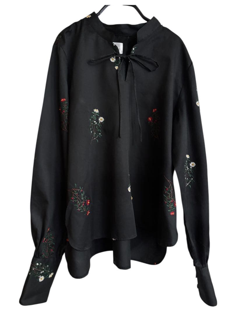 MAKUSA ribbon blouse 山茶花柄