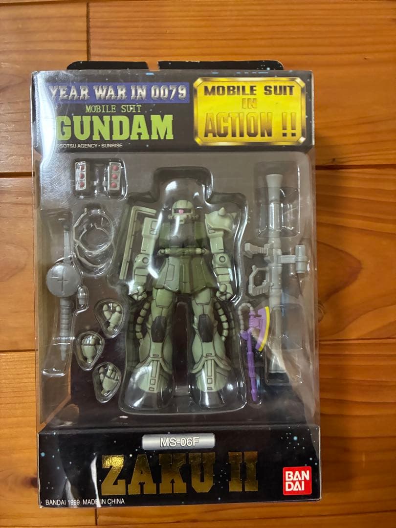 BANDAI MS-06F ZAKU II ガンダム