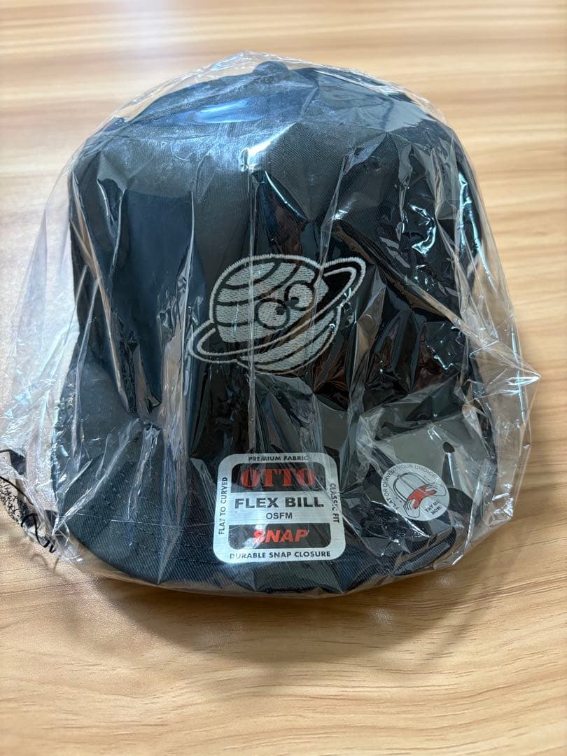 山佐 オリジナルスナップバックキャップ 帽子 プラネットバージョン　新品未開封