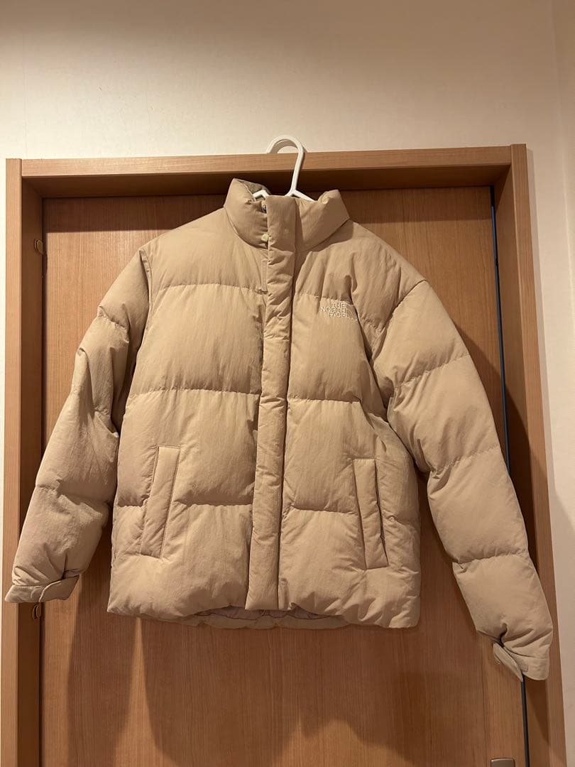 ザノースフェイスホワイトレーベルキッズ パディングジャケット　ベージュ　160 THE NORTH FACE（ザ ノースフェイス） ノースフェイス キッズ
