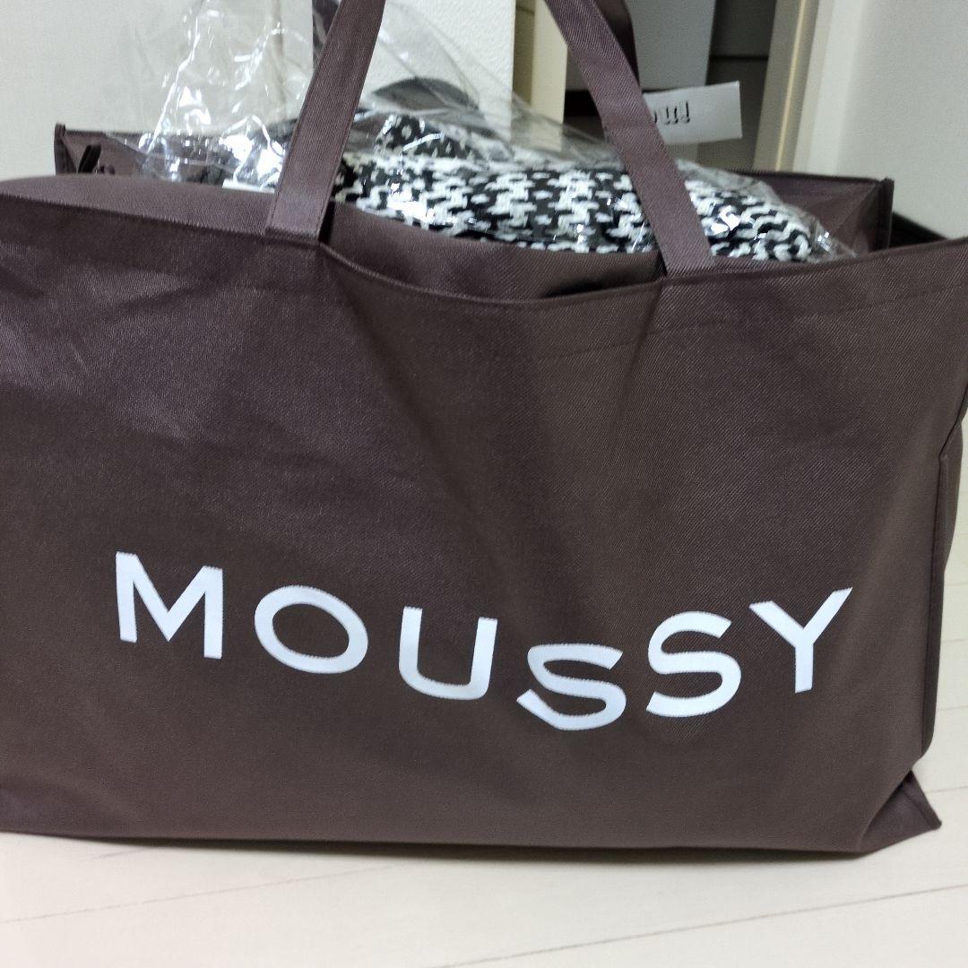 SHELTER moussy 福袋2026 Sサイズ 7点セット - メルカリ