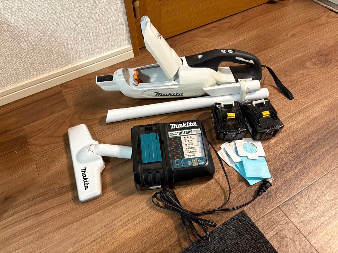 Makita マキタ コードレス掃除機 紙パック式18V 楽天市場】【正規店】 マキタ 掃除機 紙パック バッテリー 純正 最短日