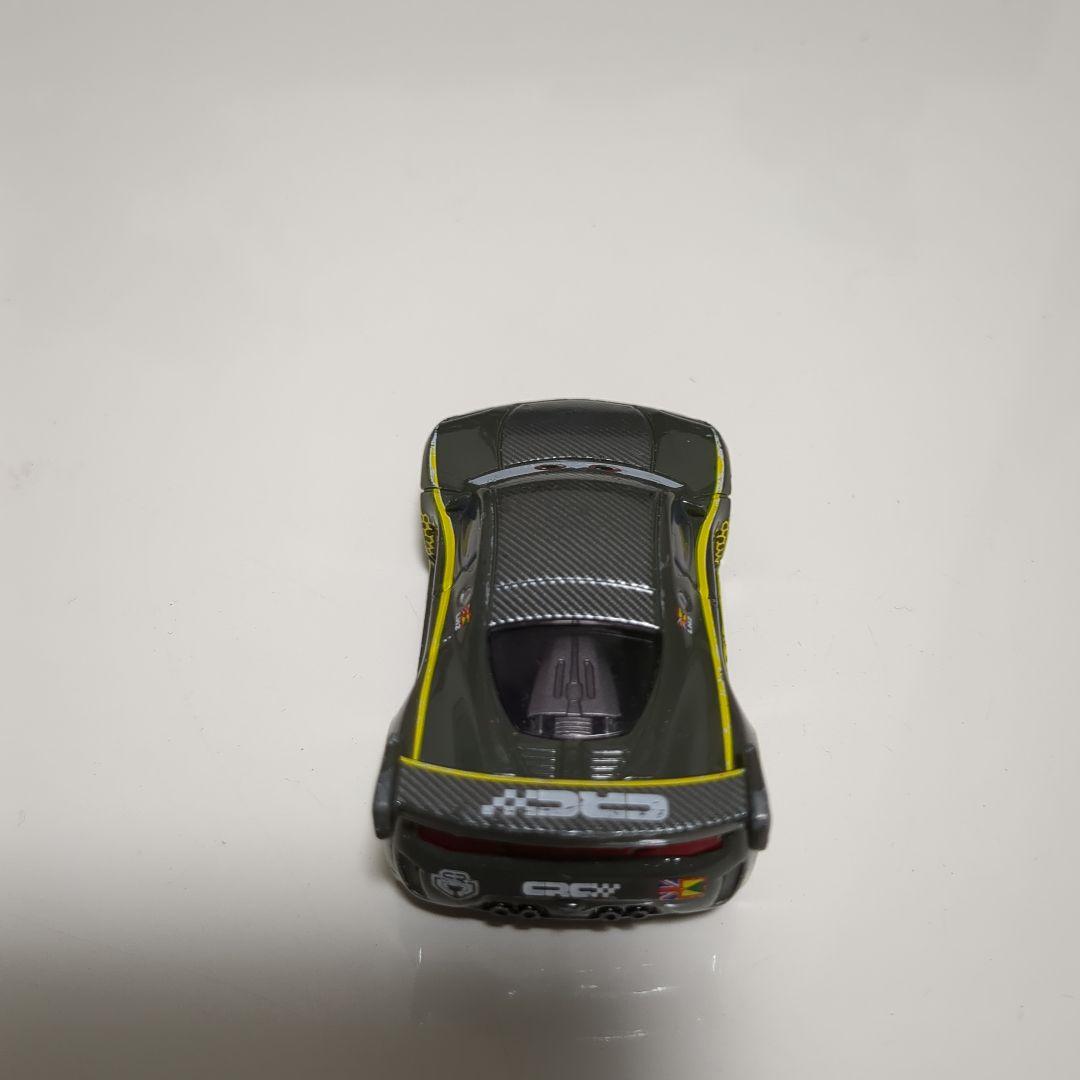 レア品！カーズ ルイスハミルトン(カーボンレーサータイプ) トミカ