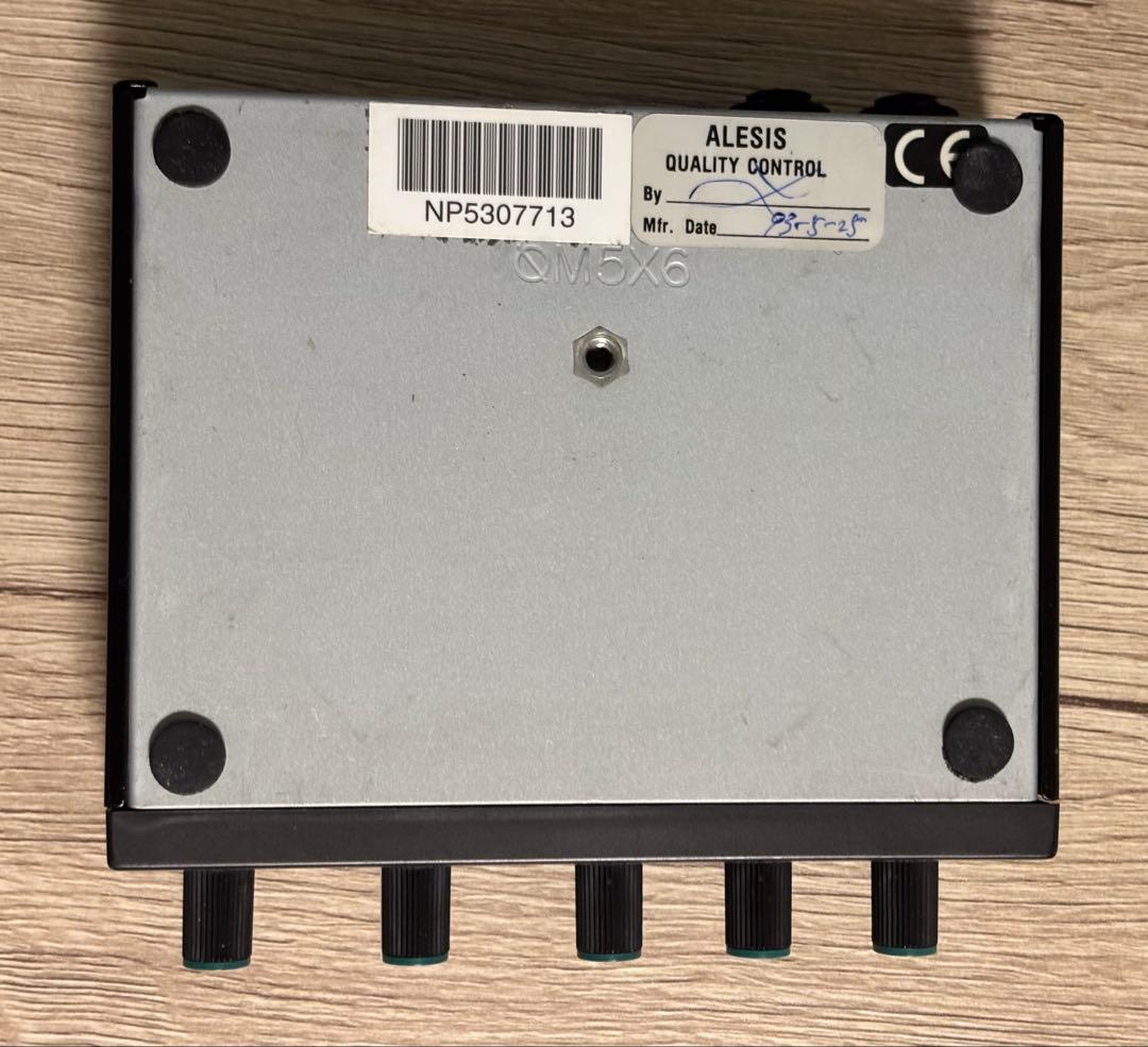 Alesis NanoPiano 【美品】音出しmidi確認済 アダプタ付き