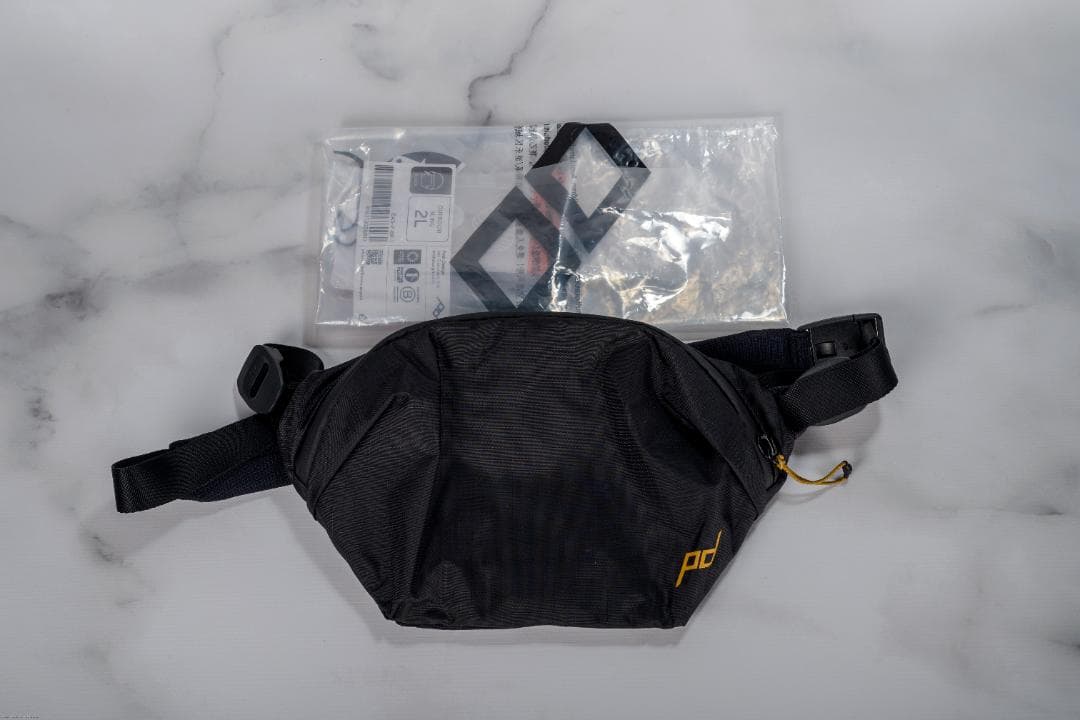 ピークデザイン アウトドアスリング 2L ブラック / BAS-2-BK-1 ヨドバシ.com - Peak Design ピークデザイン BAS-2-BK-1 [アウトドア