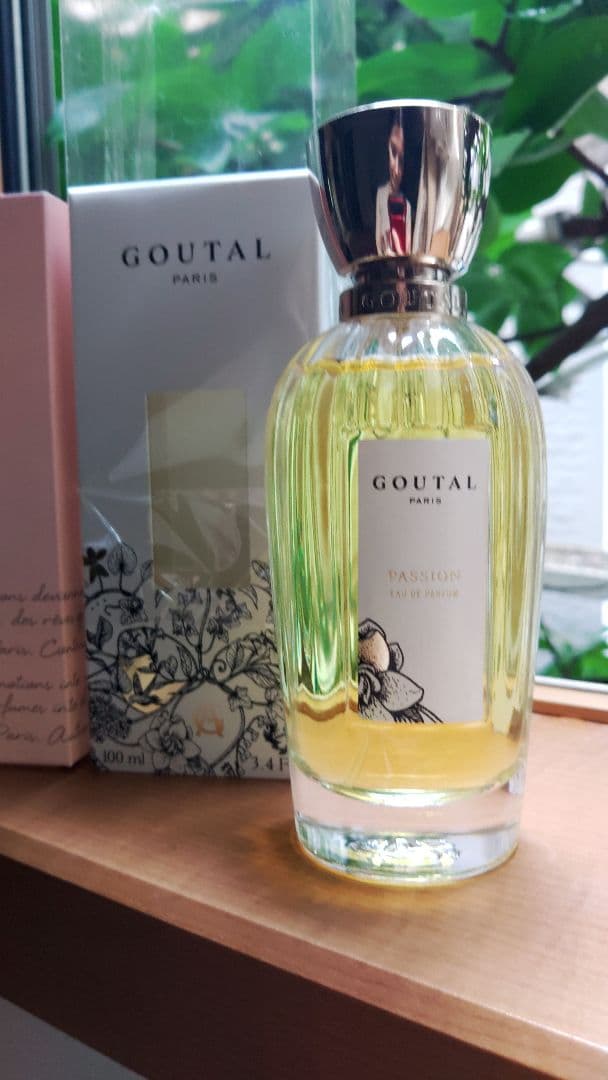 ❤️グタールEDP100パッション♪27830円新品、未使用♪