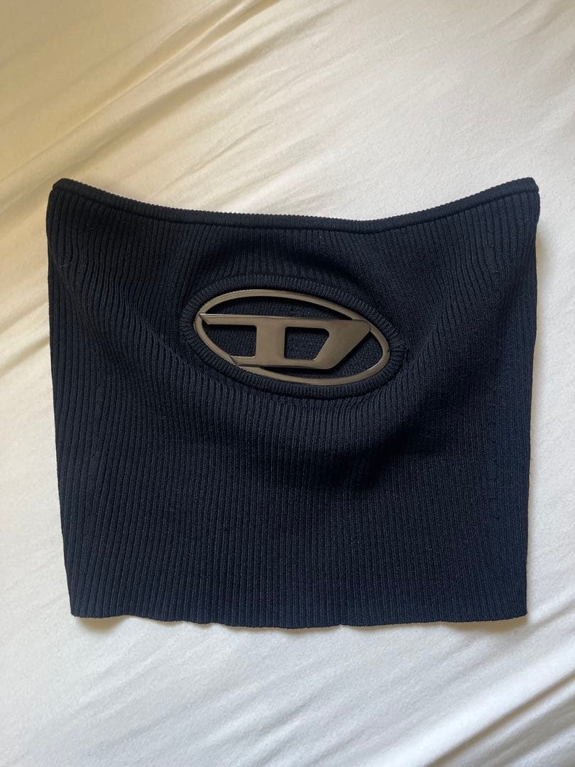 DIESEL メタルロゴニットチューブトップ