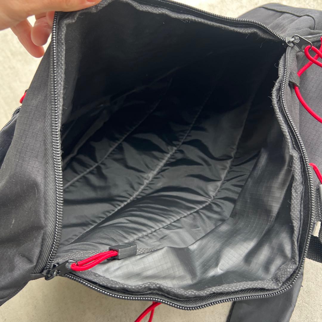 00s unkownワンショルダーY2Kテック系archiveスリングバッグ - メルカリ