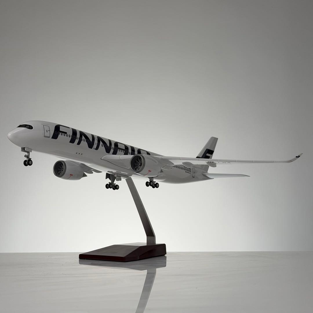 FINNAIR フィンエアー フィンランド航空 飛行機　モデル 模型 スタンド Phoenix A350-900 フィンエアー OH-LWH 1/200 ※金属製 [100055B]