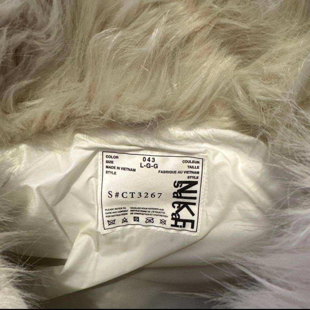 2/14削除【人気コラボ】ナイキ sacai ホワイト ダウンジャケット