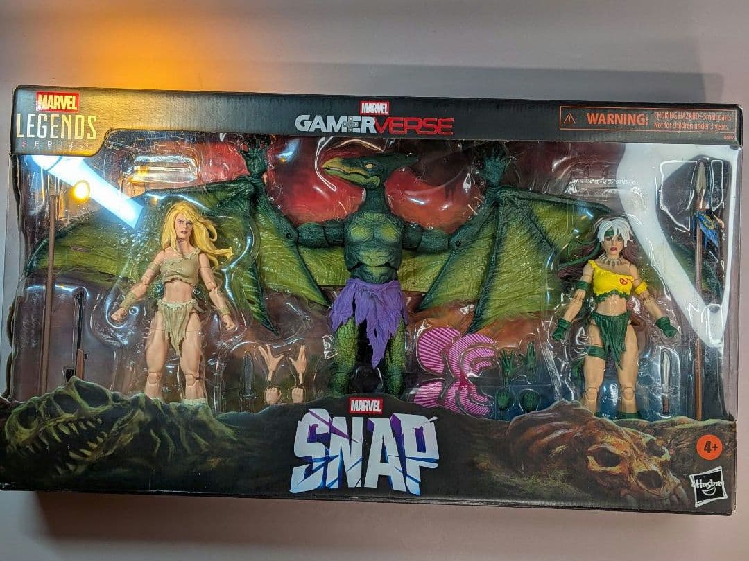 未使用未開封 マーベルレジェンズ サベージランド3パックローグ、サウロン、シャナ