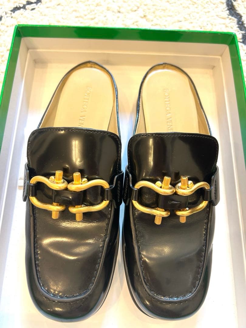 【値下げ中】BOTTEGA VENETA スリッポン 36.5(23.5cm)