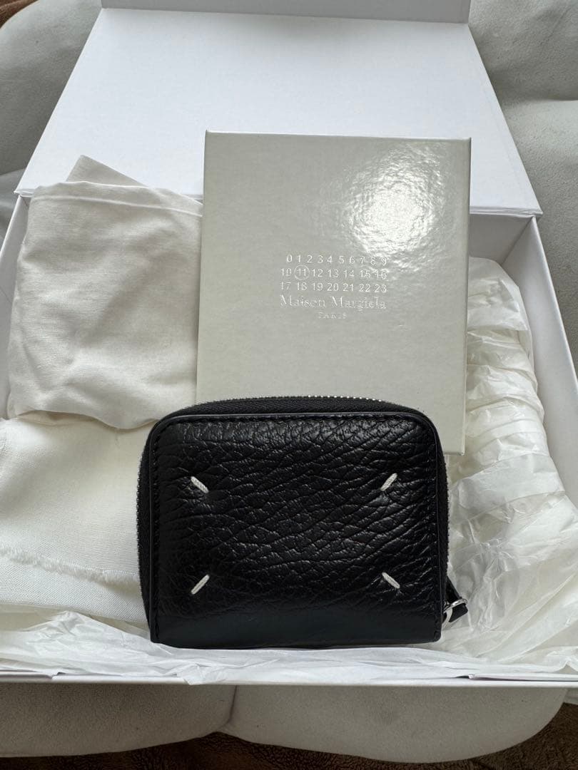 （本日特価！）Maison Margiela ブラックケース　財布