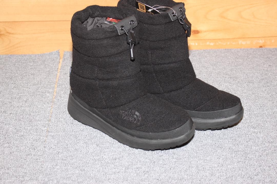 22cm 黒ノースフェイスヌプシブーティWP 防寒ブーツ NFW52272