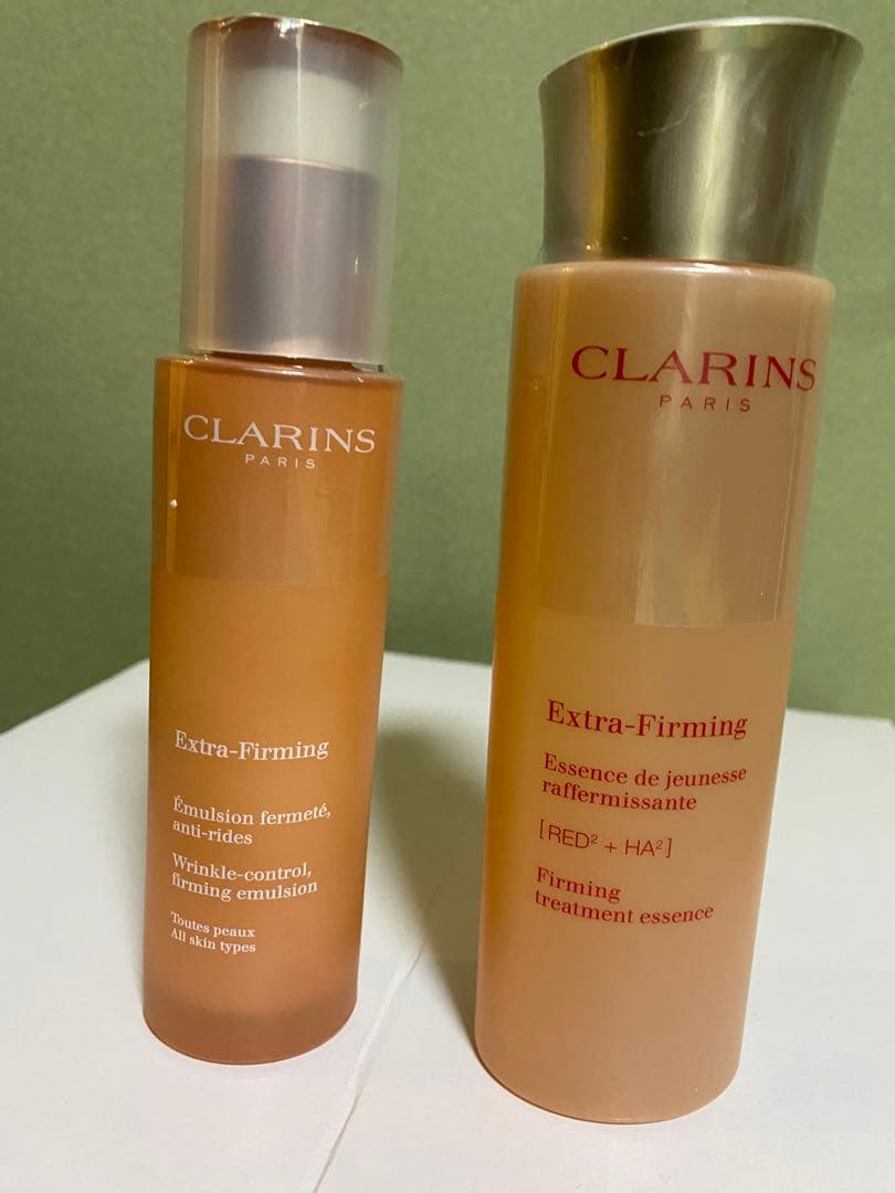 新品CLARINS クラランスファーミングローションとエマルジョンセット