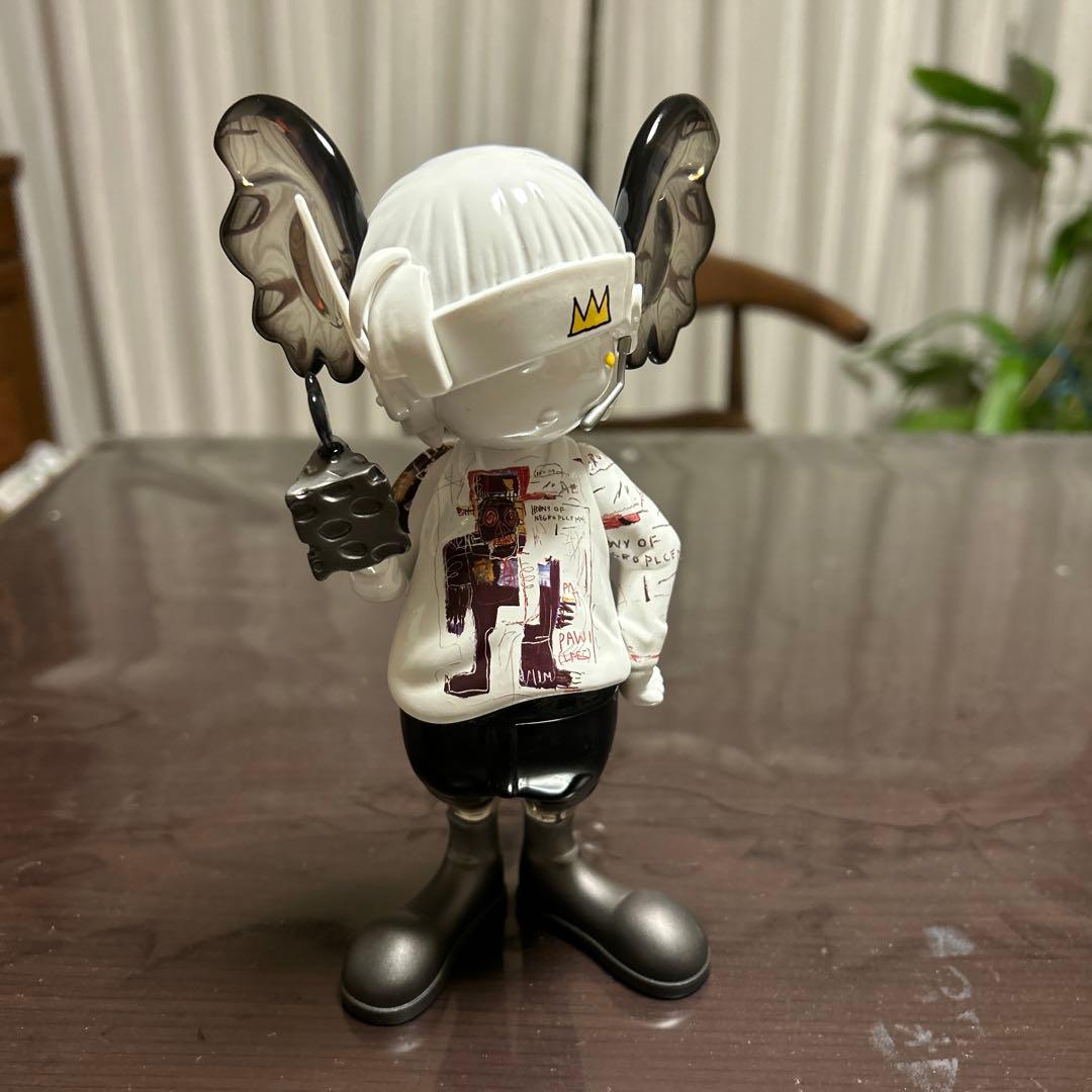 マースパー、バスキアの作品　popmart