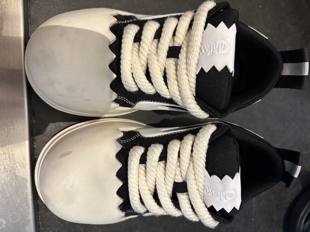 Rhime スニーカー ブラック/ホワイト 25.5cm