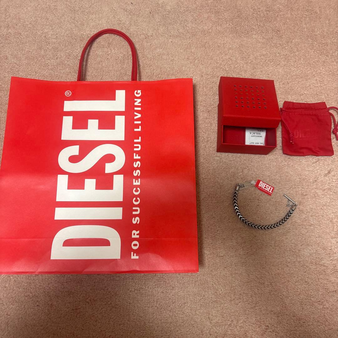 DIESELブレスレットメンズ用 新品未使用‼️