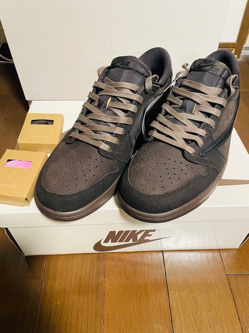 【新品未使用】トラヴィススコット　ベルベットブラウン 28.5㎝