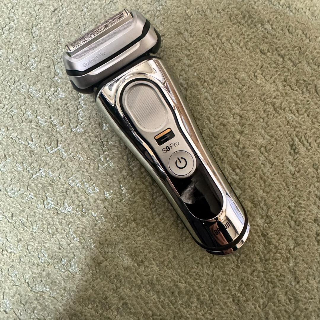 Braun 9pro ブラウン 9pro シェーバー 楽天市場】ブラウン シリーズ9pro（駆動方式（メンズシェーバー）往復
