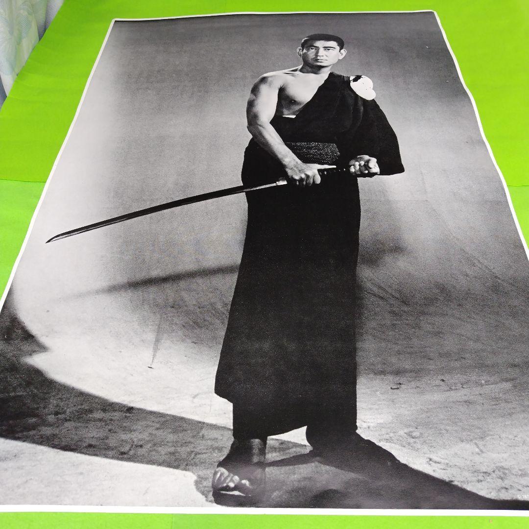 レア限定品、俳優高倉健の（かっこいい）侠客伝ポスター - メルカリ