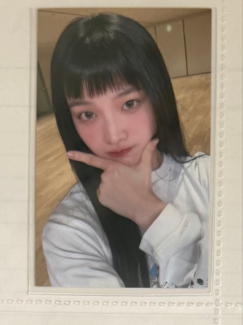 ILLIT イロハ super real me